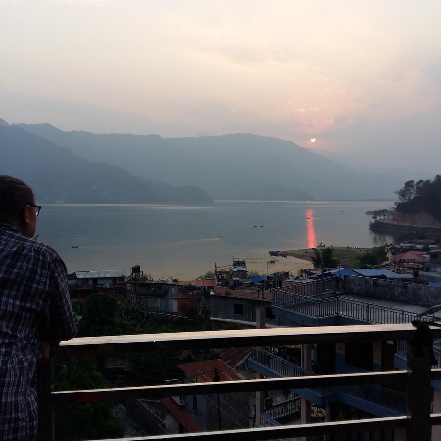 Hotel Bhadrakali Pokhara Inn Exterior foto